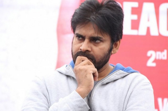 pawan kalyan,v hanumantha rao,ram gopal varma  పవన్‌నే ప్రశ్నించిన నాయకుడు..!!